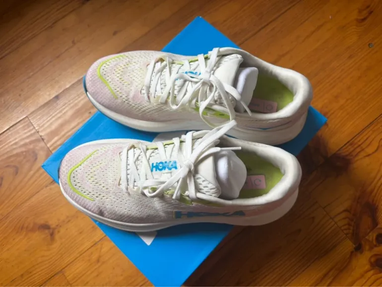 Used Hoka Rincon 4 bike — image 3 of 9