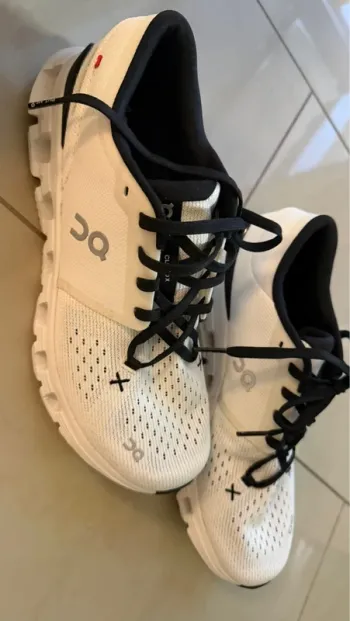 Used On Running Cloud bike — image 2 of 3