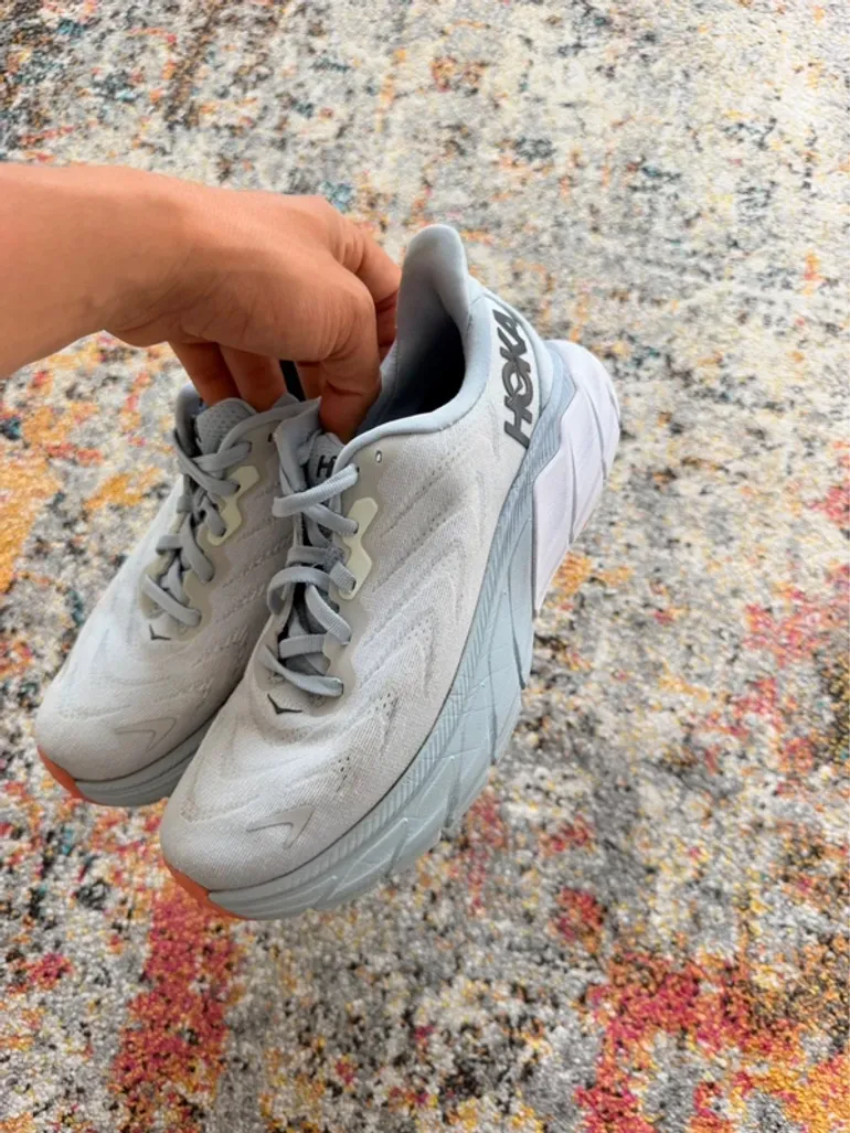 Tweedehands Hoka Arahi 6 bike — afbeelding 3 van 5