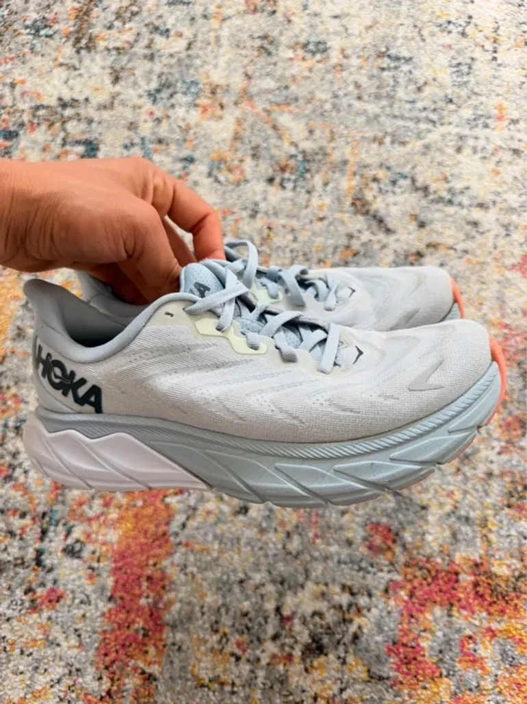 Tweedehands Hoka Arahi 6 bike — afbeelding 2 van 5