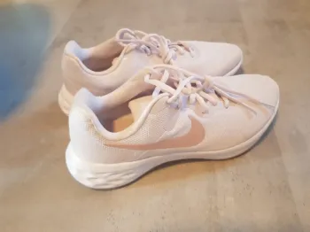 Gebrauchtes Nike Sportschuhe Running Shoes