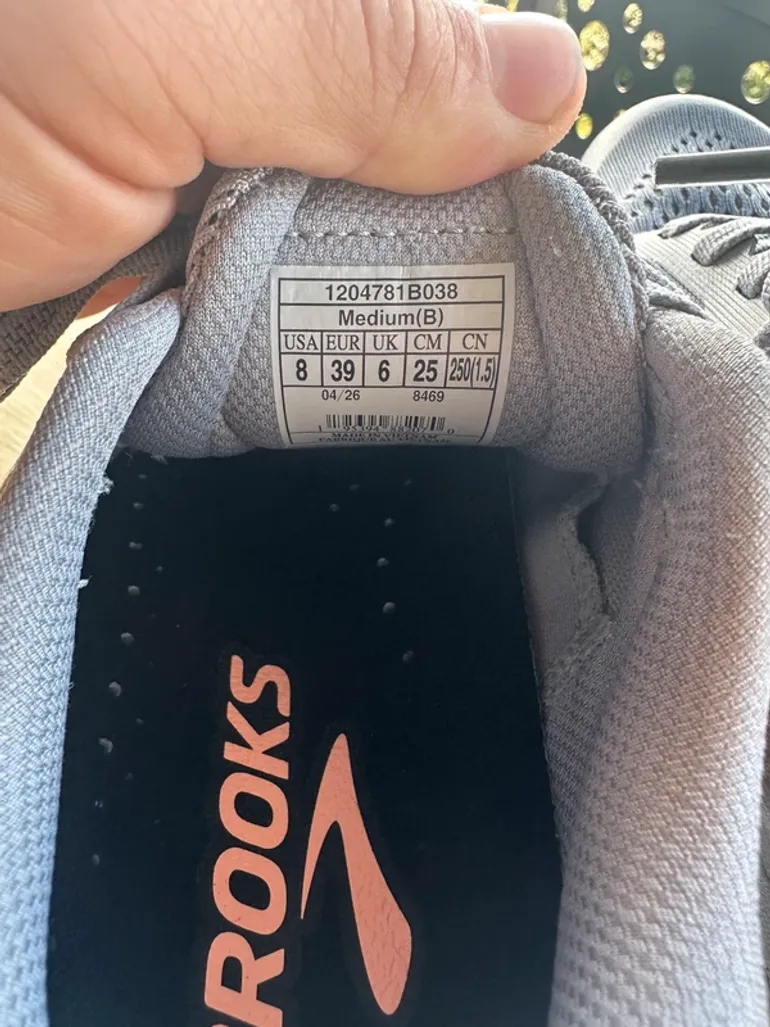 Used Brooks Cascadia 20 bike — image 6 of 6