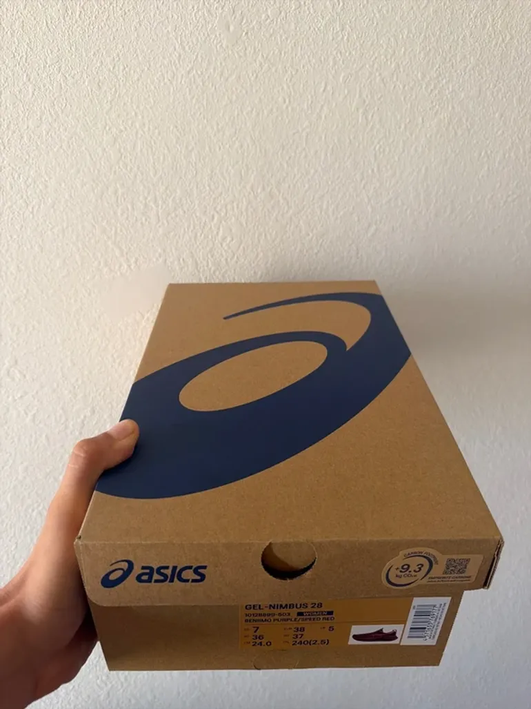 Tweedehands Asics Gel Nimbus 28 bike — afbeelding 13 van 13