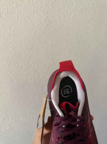 Tweedehands Asics Gel Nimbus 28 bike — afbeelding 10 van 13