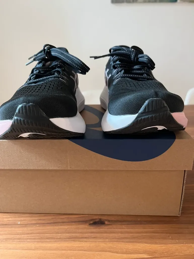 Použité Asics Gel Pursue 10 bike — obrázek 7 z 15