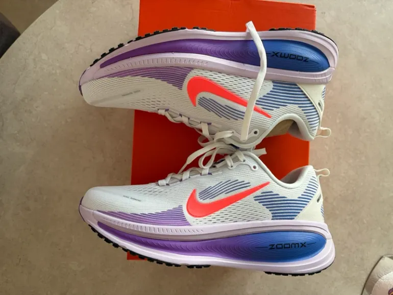 Used Nike Vomero 18 bike — image 3 of 5