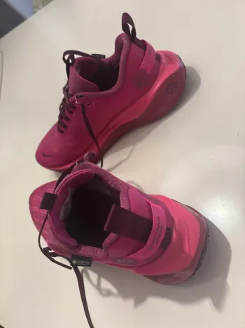 Used Nike Infiniti Run 04 Gore-Tex bike — image 4 of 4