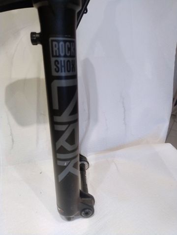 Tweedehands RockShox Lyrik Base Fork 2024 bike — afbeelding 4 van 4