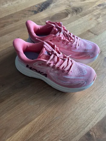 Tweedehands Hoka Clifton 10 bike — afbeelding 2 van 5