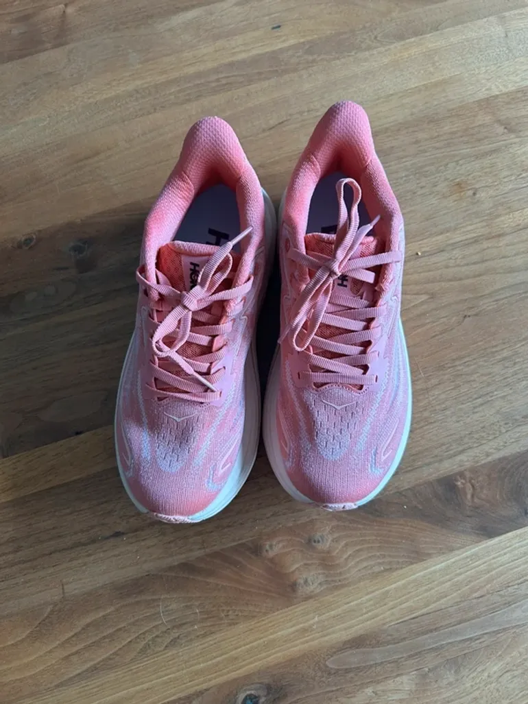 Tweedehands Hoka Clifton 10 bike — afbeelding 3 van 5
