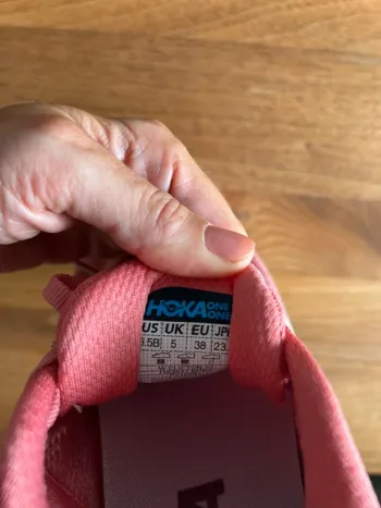 Tweedehands Hoka Clifton 10 bike — afbeelding 4 van 5