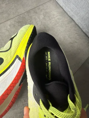Used Nike Vomero 17 bike — image 6 of 8