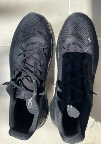 Used Ideal Cloudtilt Running Shoes