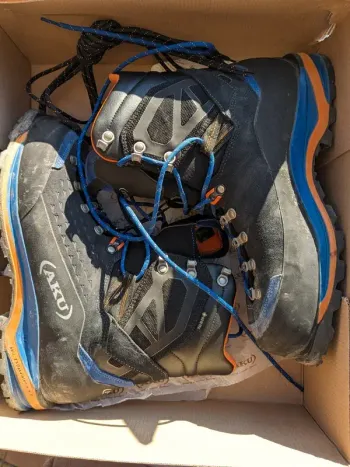Aku Hayatsuki GTX 2023 Hiking de segunda mano