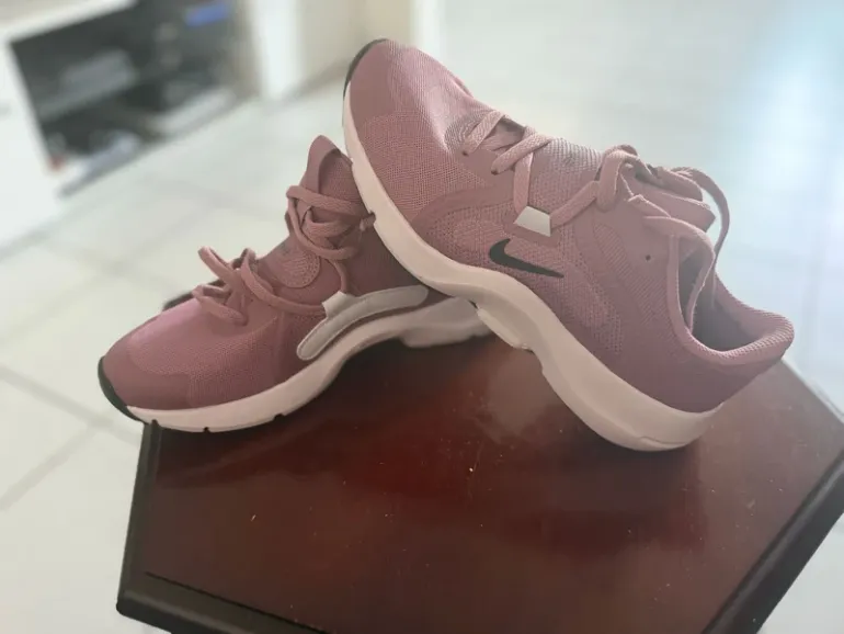 Tweedehands 100% Nike Shoes bike — afbeelding 7 van 7