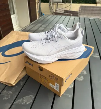 Used Asics Novablast bike — image 2 of 3