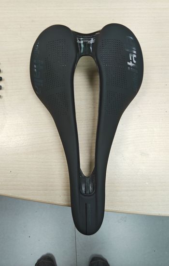 Used Selle Italia SLR Boost Carbon Saddle 2026 Saddles & Seatposts