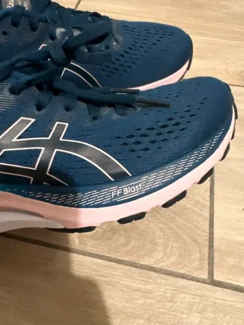 Tweedehands Asics GEL-Kayano 28 bike — afbeelding 5 van 12