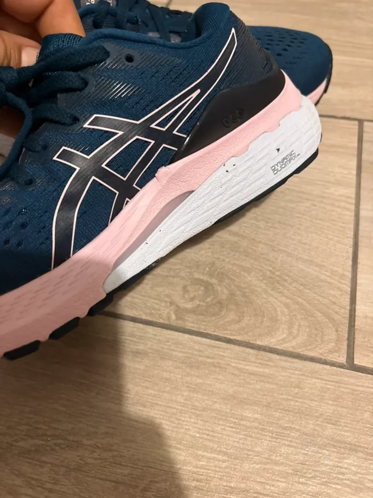 Tweedehands Asics GEL-Kayano 28 bike — afbeelding 6 van 12