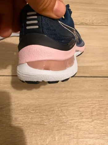 Tweedehands Asics GEL-Kayano 28 bike — afbeelding 4 van 12