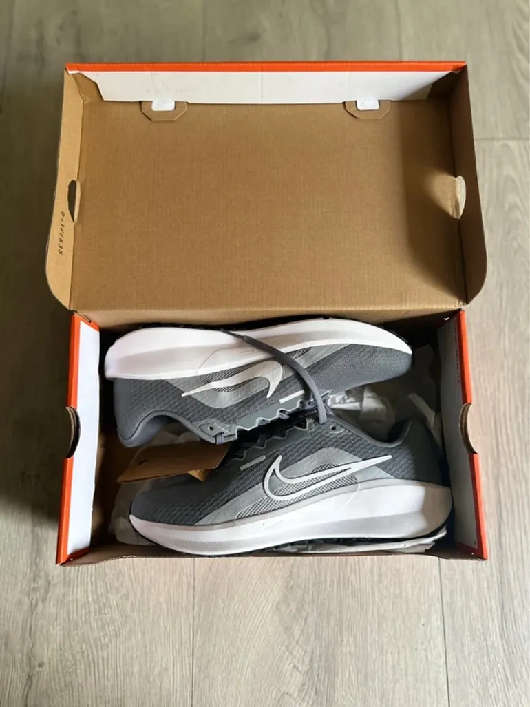 Nike Shoes bike d'occasion — image 2 sur 3