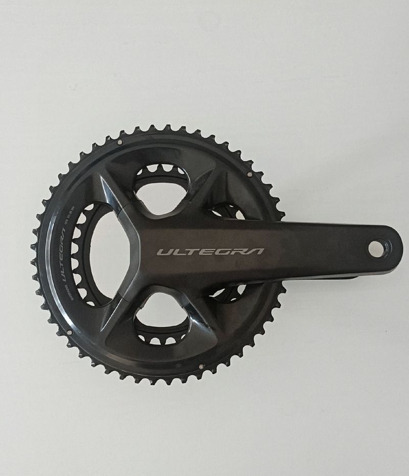 Použité Shimano Ultegra R8100 2026 Drivetrain & Pedals