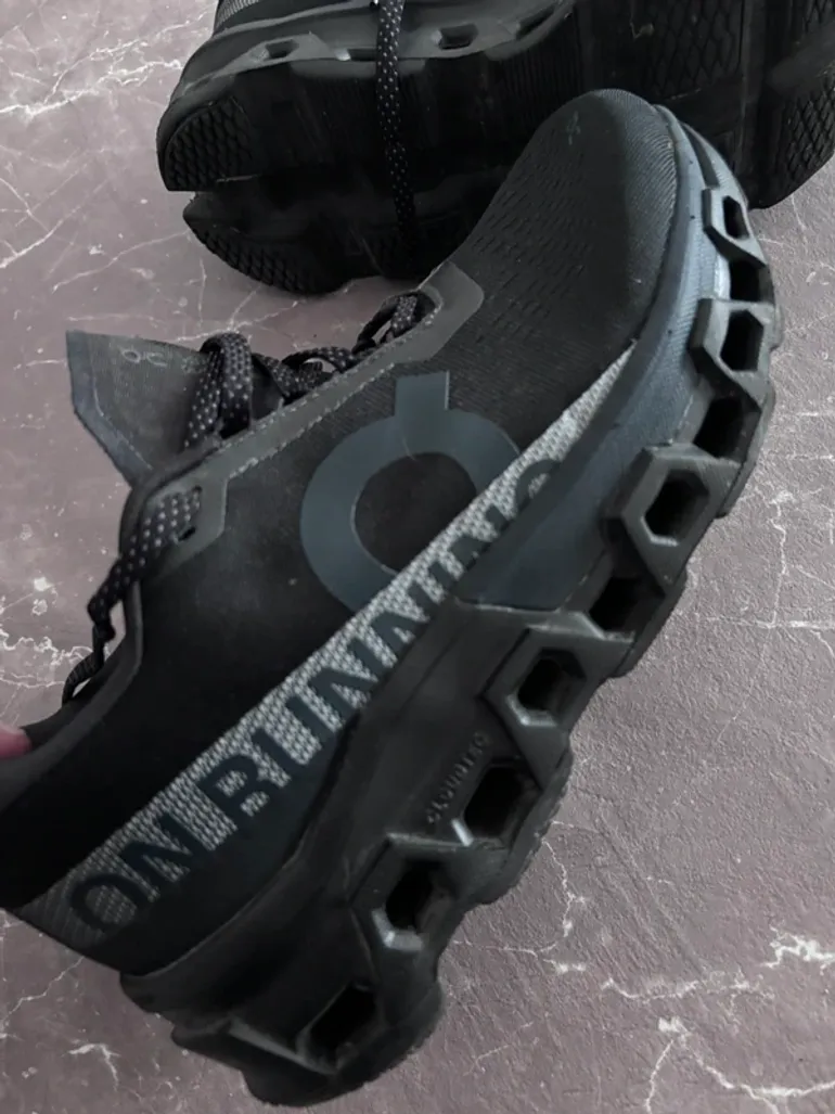 Brugt Scarpa Cloudmonster 2 bike — billede 2 af 8