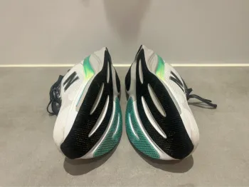 New Balance Fresh Foam X 860v15 bike usato — immagine 5 di 6