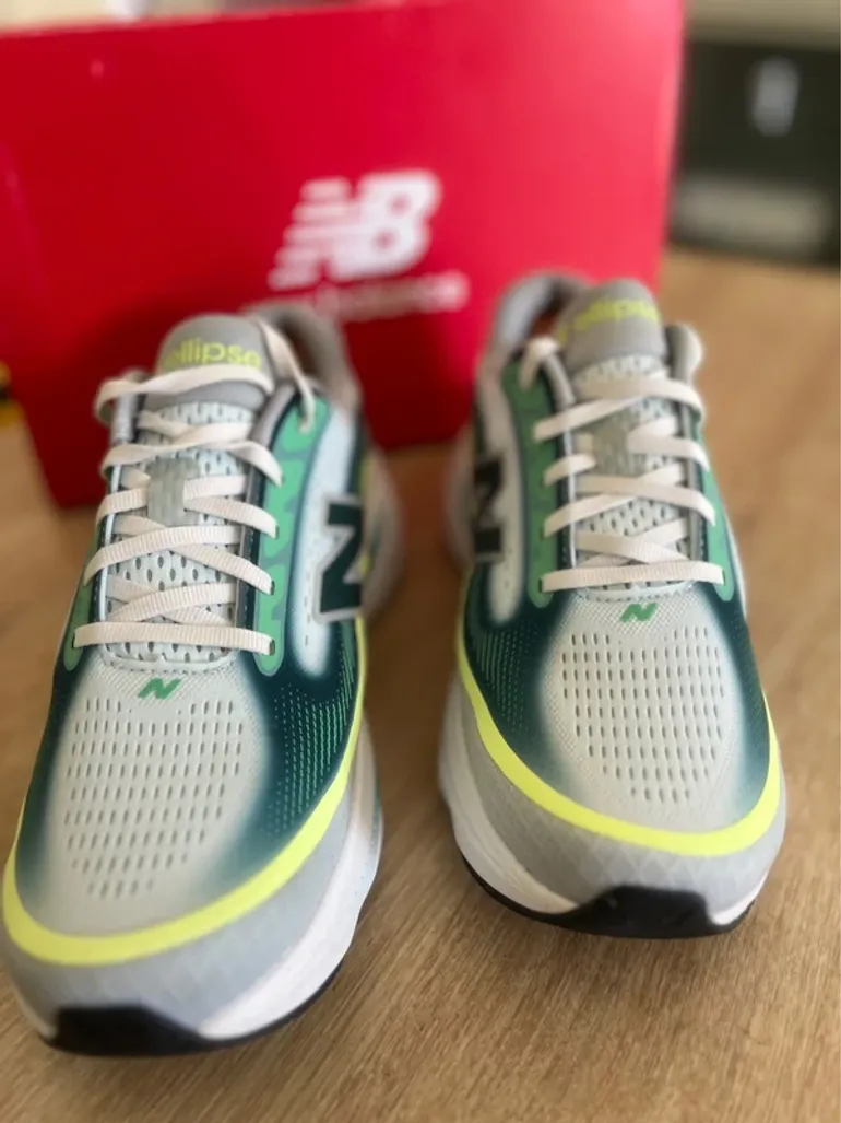 New Balance Ellipse V1 bike usato — immagine 4 di 12