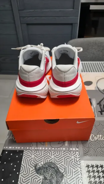 Tweedehands Nike Downshifter 14 bike — afbeelding 3 van 3