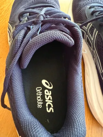 Käytetty Asics Running Shoes Marine Size 43.5 bike — kuva 5 / 7