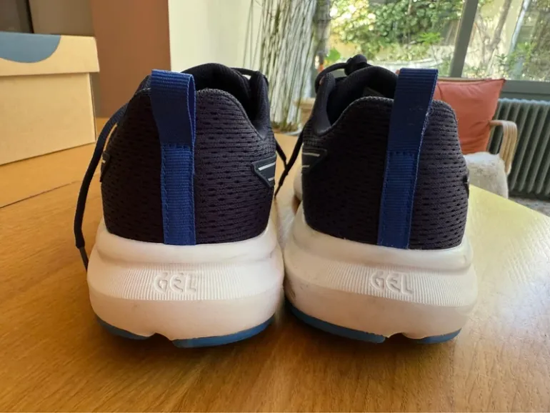 Käytetty Asics Running Shoes Marine Size 43.5 bike — kuva 6 / 7