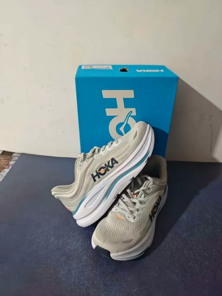 Tweedehands Hoka Shoes size 44 bike — afbeelding 5 van 5