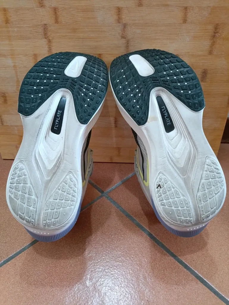 Used Nike Zoom Fly 6 bike — image 4 of 5