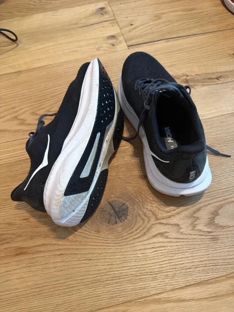 Used Hoka Mach 6 bike — image 3 of 4