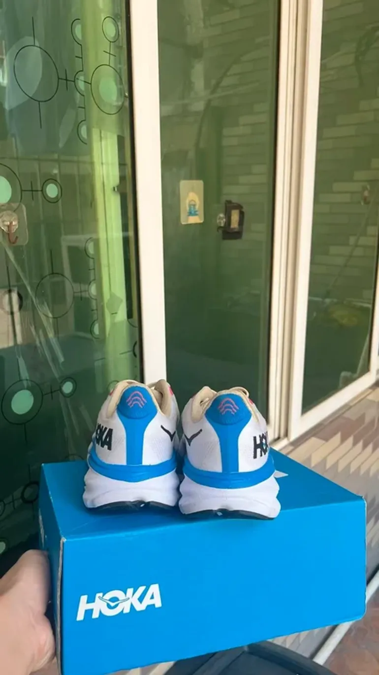 Used Hoka Shoes Size 43 bike — image 4 of 6