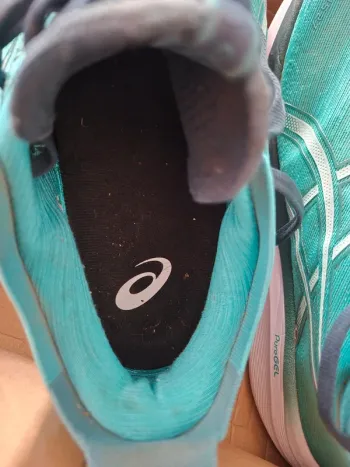 Použité Ideal Asics Running Shoes 42.5 bike — obrázek 6 z 6