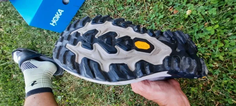 Hoka Mafate 5 bike d'occasion — image 3 sur 4