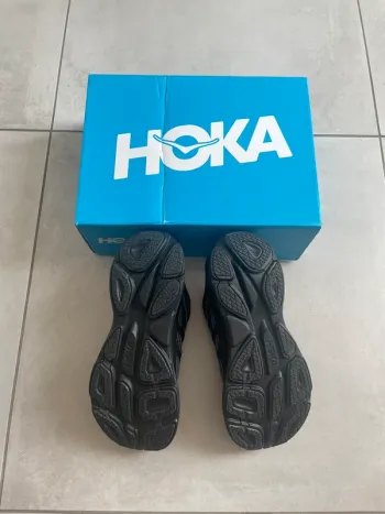 Used Hoka Bondi 8 bike — image 4 of 5