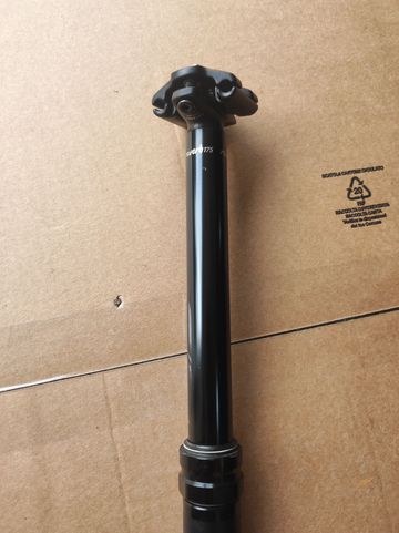 Used RockShox Reverb C1 2024 bike — image 3 of 5
