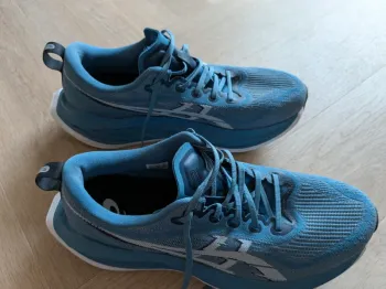 Asics Superblast 2 bike d'occasion — image 7 sur 8