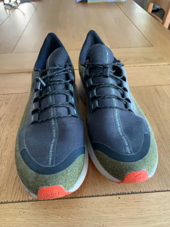 Used Nike Pegasus 35 Running Shoes