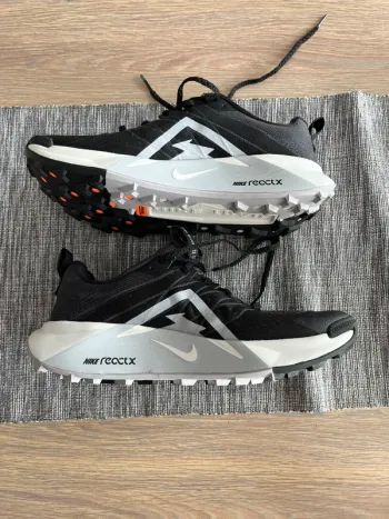 Tweedehands Nike Wildhorse 10 bike — afbeelding 4 van 14