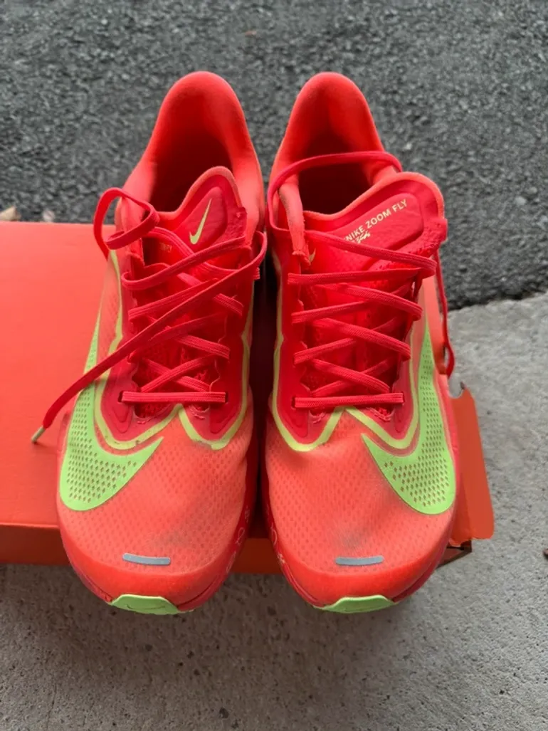 Used Nike Zoom Fly 6 bike — image 2 of 8