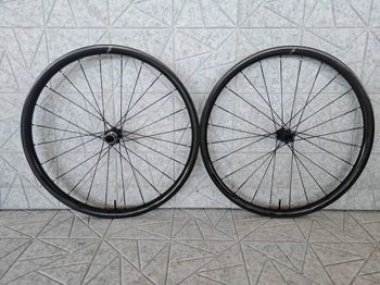 Used Duke Strada 30 Erase Berd Wheelset Wheels