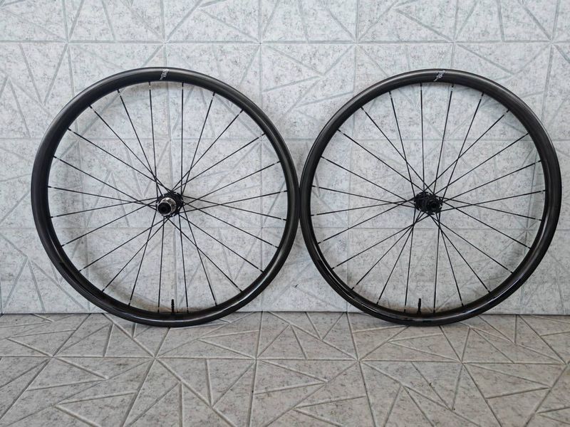 Gebrauchtes Duke Strada 30 Erase Berd Wheelset Wheels