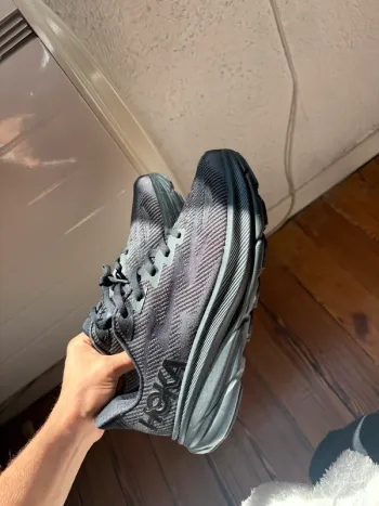 Hoka Clifton 9 Running Shoes d'occasion