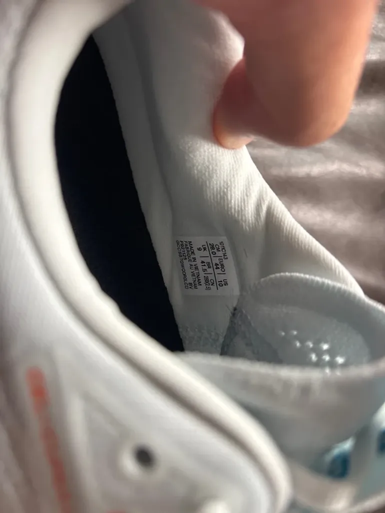 Używany Asics Gel Cumulus 28 bike — zdjęcie 2 z 4