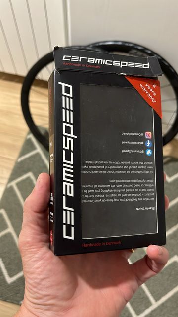 Tweedehands Zipp 303 Firecrest CeramicSpeed 2025 bike — afbeelding 2 van 2