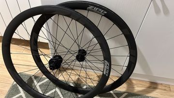 Tweedehands Zipp 303 Firecrest CeramicSpeed 2025 bike — afbeelding 1 van 2